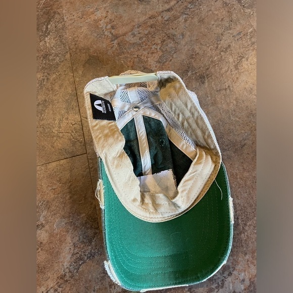 The Lube SnapBack Hat - Picture 5 of 5